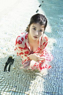 学生小泬无遮挡女